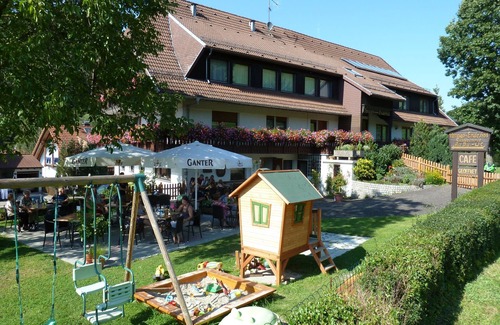 Elzach Apartamento | Black Forest - Double room with balcony and TV