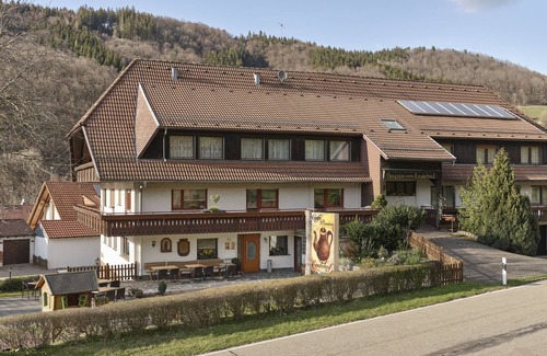 Elzach Apartamento | Black Forest - Double room with balcony and TV