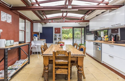 Macedon Hotel | Black Forest Motel