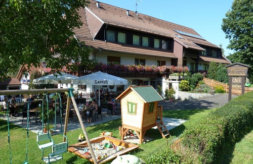 Elzach Apartamento | Black Forest - Single room with shower and WC, with balcony and TV