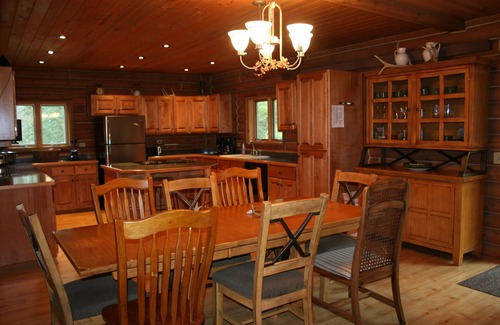 Nemo Casa | Black Hills Diamond Dale Vacation Log Home Cabaña