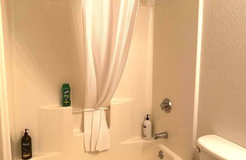 Keystone Apartamento | Black Hills Haven | Cedar Glen – Unit 3 · A Vensérra Retreat near Mount Rushmore
