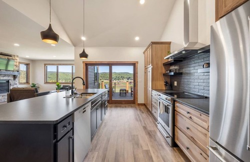 Sturgis Apartamento | Black Hills Haven: Serene Retreat Near Deadwood & Boulder Canyon Golf Club