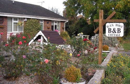 Dartford Casa | Black horse cottage