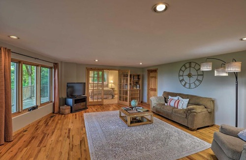 Laurel Ridge Casa | Black Mountain Gem with Inviting Deck and Scenic Views