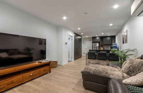 Coombs Apartamento | Black Mountain Views In Coombs ACT