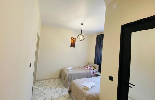 Magnetiti Casa | Black Pearl In Ureki