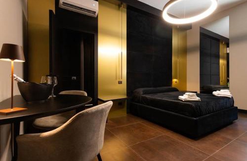 Carini Casa | Black Room Suite and SPA