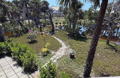 Gulf Pines Casa | Black Skimmer Home - Sanibel Island