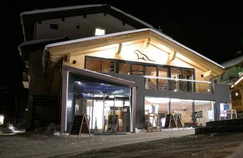 Ravaisch Hotel | Black Summit Samnaun Boutique Hotel