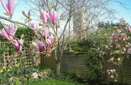 Kenton Casa | Blackberry Cottage