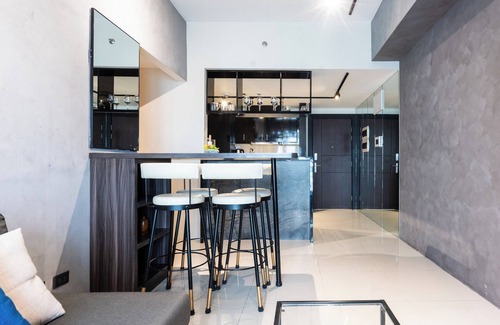 Bonifacio Global City Condominio | Blackjack Suite @ Uptown Parksuites T2 / 35th Flr