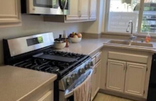 Callender Condominio | Blacklake Golf Course on 9th green, three-bedroom pet friendly condo, Nipomo, CA
