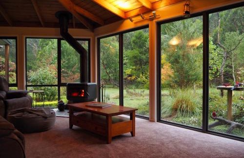 Strathewen Casa | Blackwood Bush Retreat