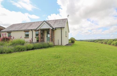Carmarthen Casa | Blaenffynnon Bach