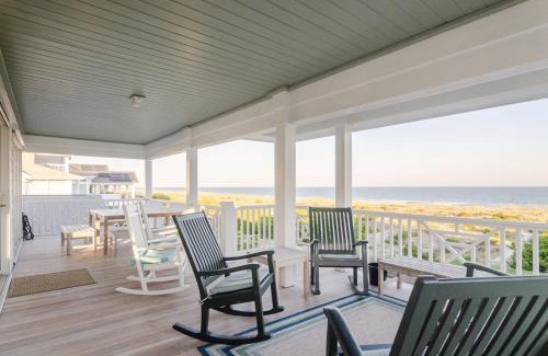 Wrightsville Beach Casa | Blake Cottage by Bryant Real Estate