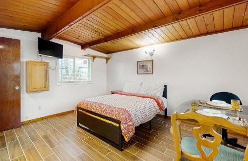 Mount Vernon Casa | Blake's Skagit Resort, Cabin 4