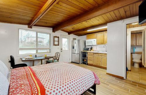 Mount Vernon Casa | Blake's Skagit Resort, Cabin 4