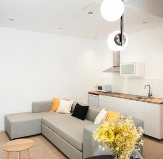 Aiora Apartamento | Blanq Marina Suites