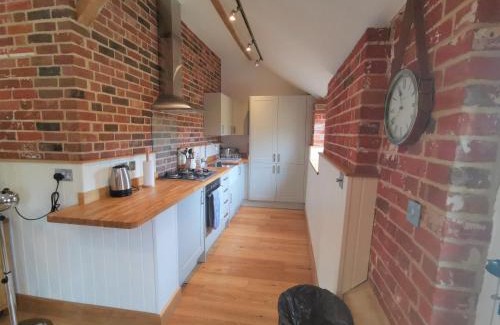 New Forest District Casa | Blashford Manor Farmhouse Holiday Cottage - The Shire Cottage