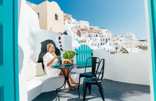 Oia Casa | Blessed Blue Boutique Cave Suite