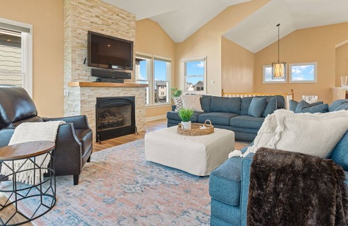 Manteo Casa | Blessed by the Bay 5 Bedroom Home in Manteo