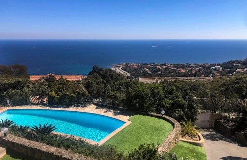 Les Issambres Villa | Bleu Comme Toit 3425