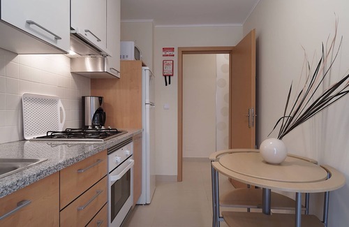 Canada Apartamento | Blige Blue Apartment, piscina, AC, balcony