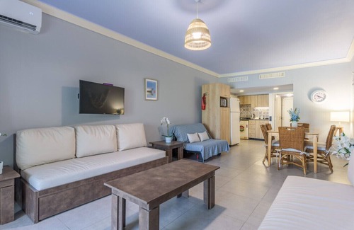 Batroun Apartamento | Bliss Aqua 11 - One BR Chalet at Aqualand Hotel & Resort