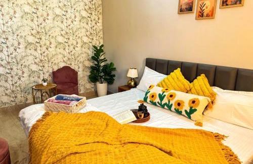 Sector 39 Apartamento | Bliss Nook - Cozy & Serene Stay Near Medanta Hospital