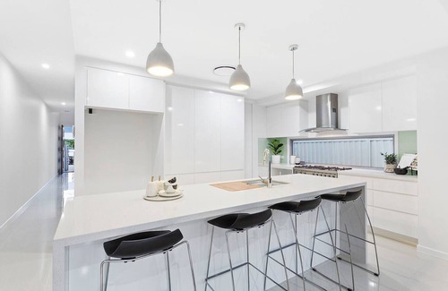 Surfers Paradise Villa | Bliss At Surfers Paradise