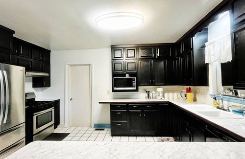 Frankfort Casa | Blissful Home, Frankfort KY