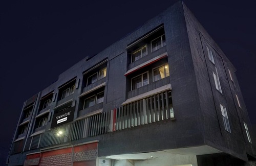 Central Pune Casa | Blissful Stays at MG Road Pune