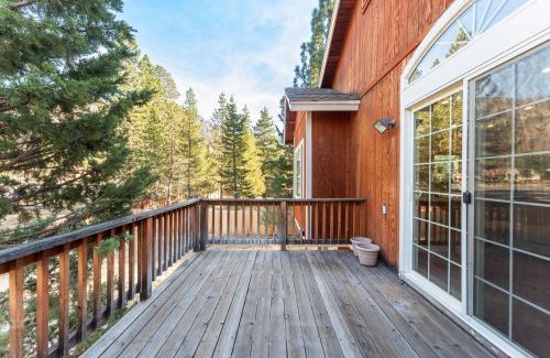 Tahoe Paradise Casa | Blitzen by AvantStay Pet-Friendly Tahoe Retreat Near Heavenly Ski Resort