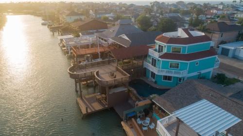 Port Isabel Casa | Blizzard's Lighthouse home