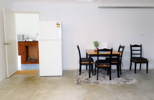 Morayfield Casa | BLK Stays Guest House Deluxe Front Units Morayfield