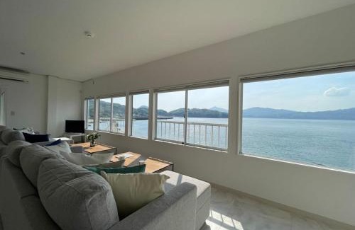 Suooshima Casa | bLOCAL KAI House - with Ocean view good for 8 PPL Free WiFi