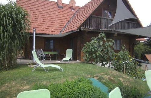 Breitenfeld an der Rittschein Apartamento | Blockhaus Familie Raidl