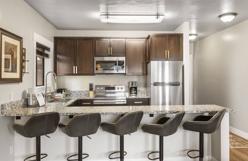 West Yellowstone Apartamento | Blocks from the National Park- Yellowstone Hideaway Unit A