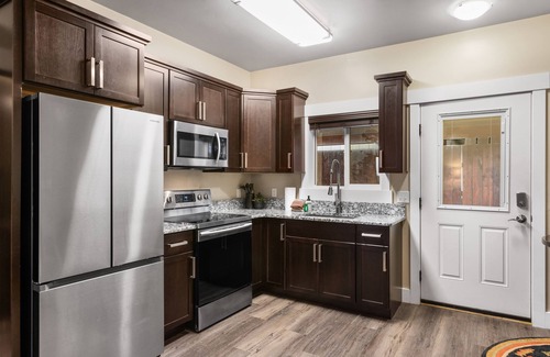 West Yellowstone Apartamento | Blocks from the National Park- Yellowstone Hideaway Unit C