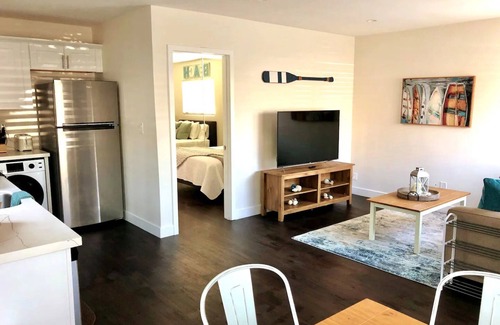 La Jolla Mesa Apartamento | Blocks to Ocean. Free Bikes and Fire Pit!