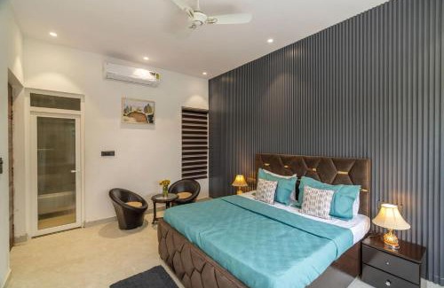 Faridabad Complejo | Bloom Haven by Madaan