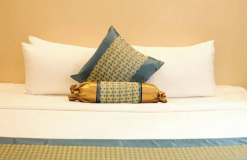 Naivasha Hotel | BLOOMING SUITES