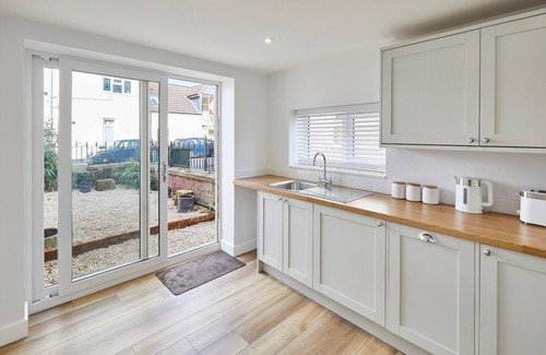 Guisborough Cabaña | Blossom Holiday Lets - 96 Roseberry Cottages