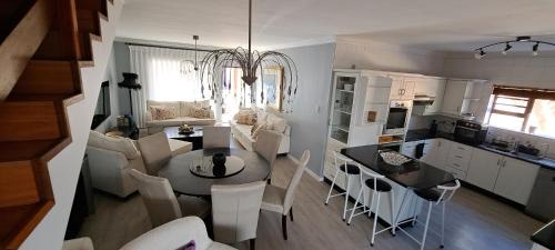 Bloubergstrand Casa | Blouberg Beach Villa