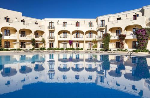 Cannigione Hotel | Blu Hotel Morisco