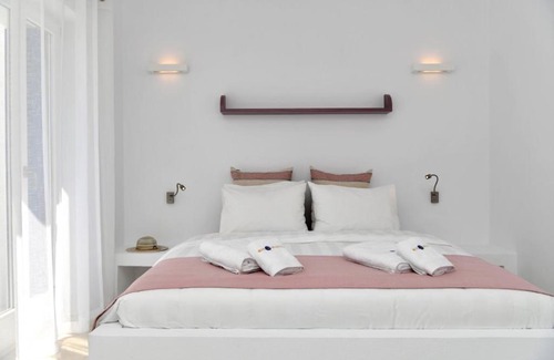 Santa Maria Hotel | Blue Amaryllis Villas