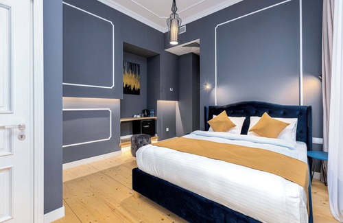 Tbilisi City Centre Hotel | Blue Balcony Hotel