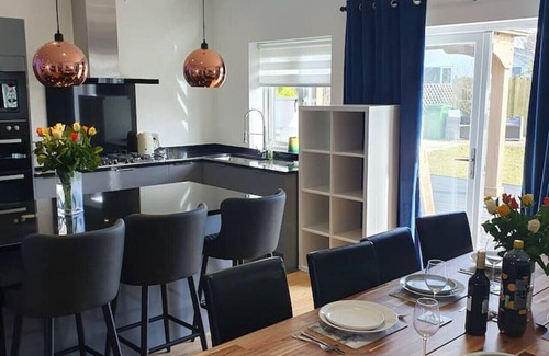 Trearddur Bay Casa | Blue Bay Villa in Trearddur Anglesey