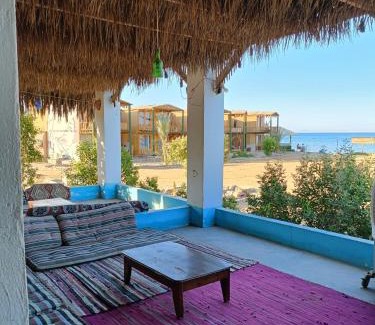 Nuweiba Hotel | Blue Beach Camp - Nuwebiaa
